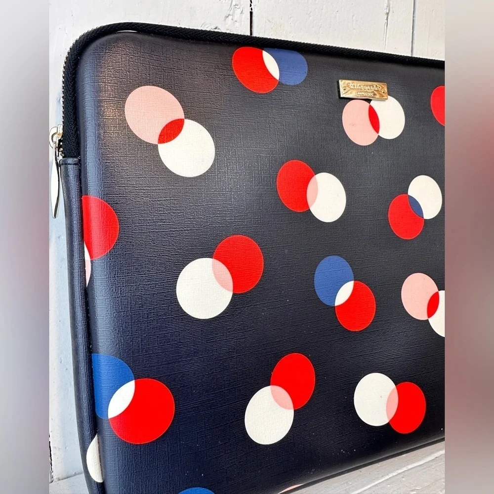 Kate Spade Padded Laptop / Tablet Sleeve Polka Dots Chic & Functional